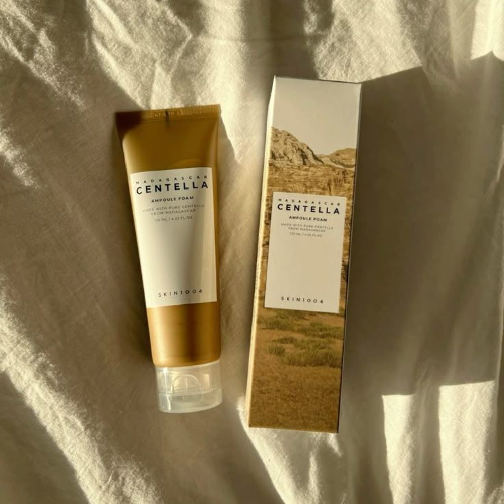 Sữa rửa mặt Skin1004 Madagascar Centella Ampoule Foam 125ml