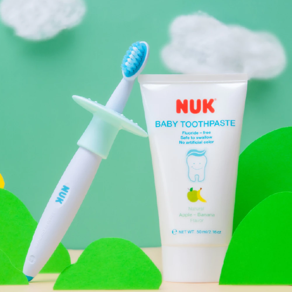 Bàn chải đánh răng NUK cho bé từ 12 tháng tuổi