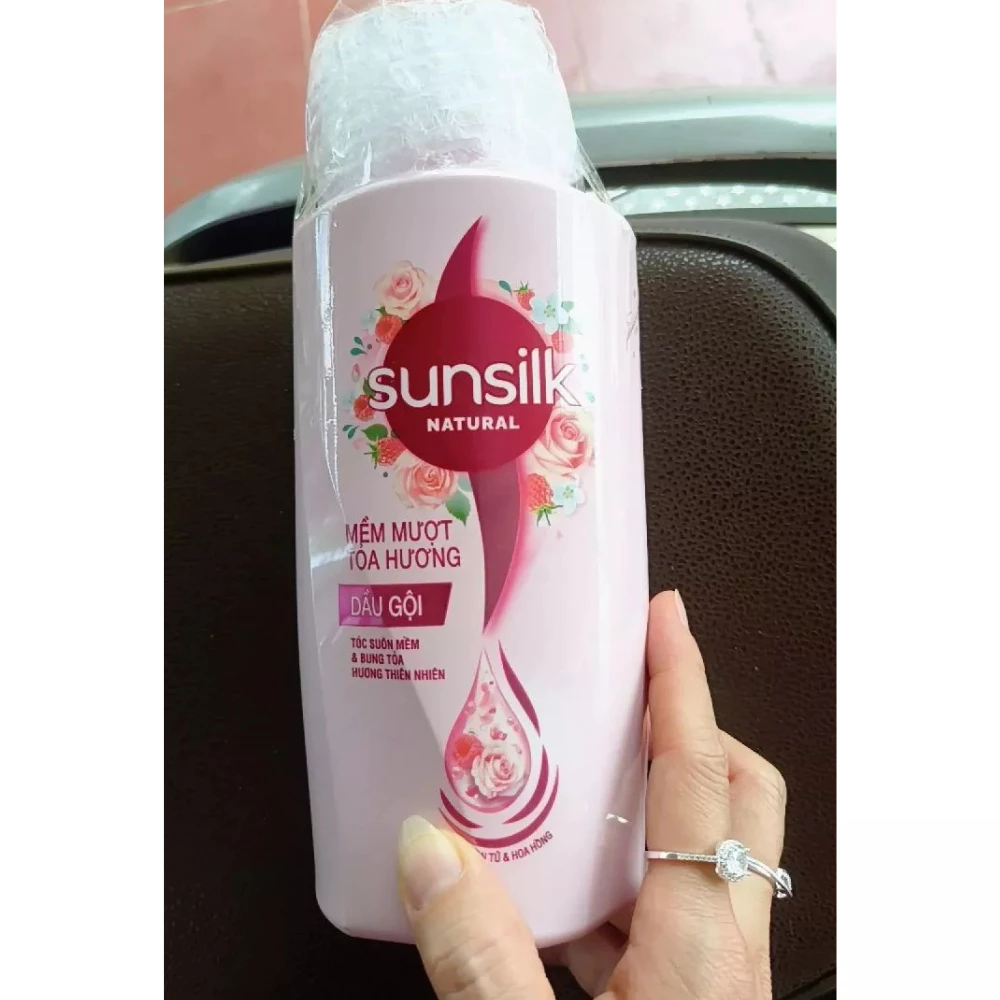 Dầu gội Sunsilk Natural mềm mượt tỏa hương 650g