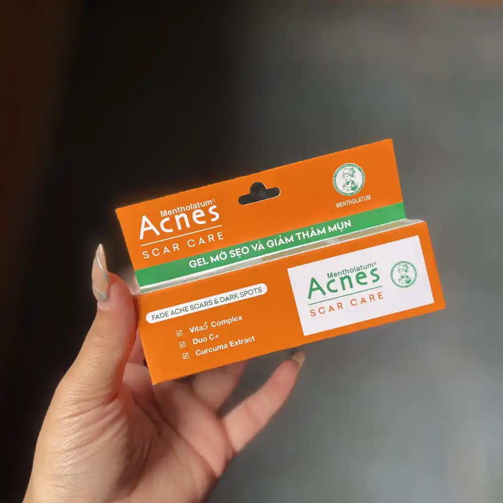 Gel dưỡng Acnes giúp mờ sẹo & giảm thâm mụn 12g.