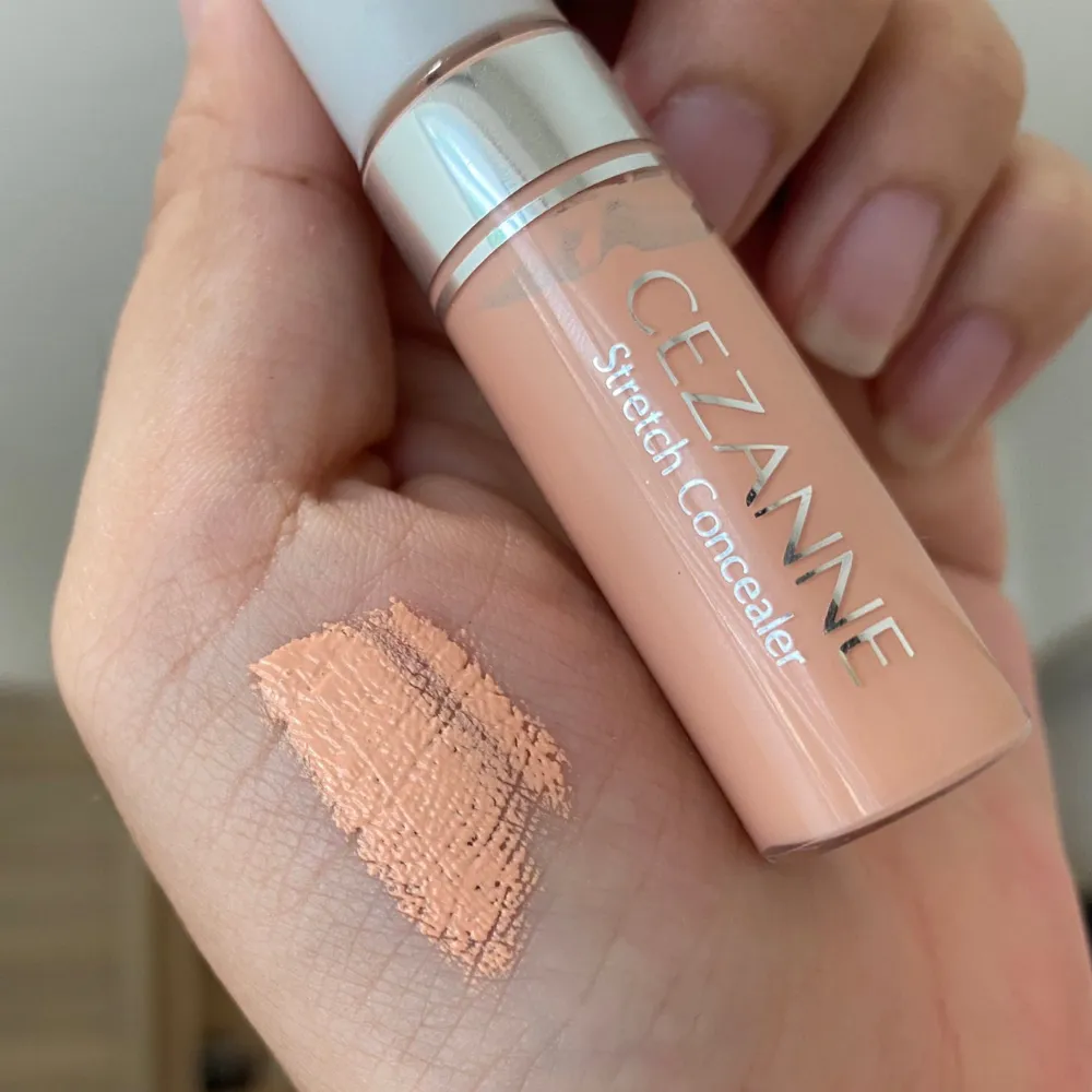 Kem che khuyết điểm Cezanne stretch 8g