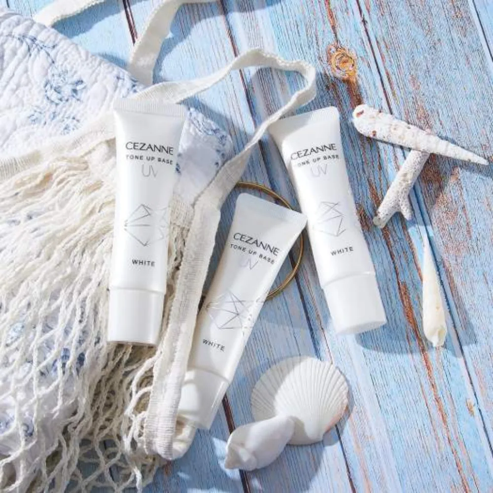 Kem lót Cezanne SPF50+ PA++++ 30g