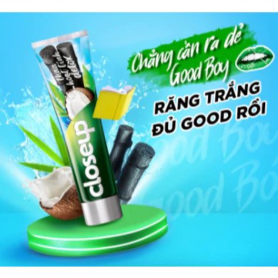 Kem đánh răng Closeup than hoạt tính Detox trắng răng 230g
