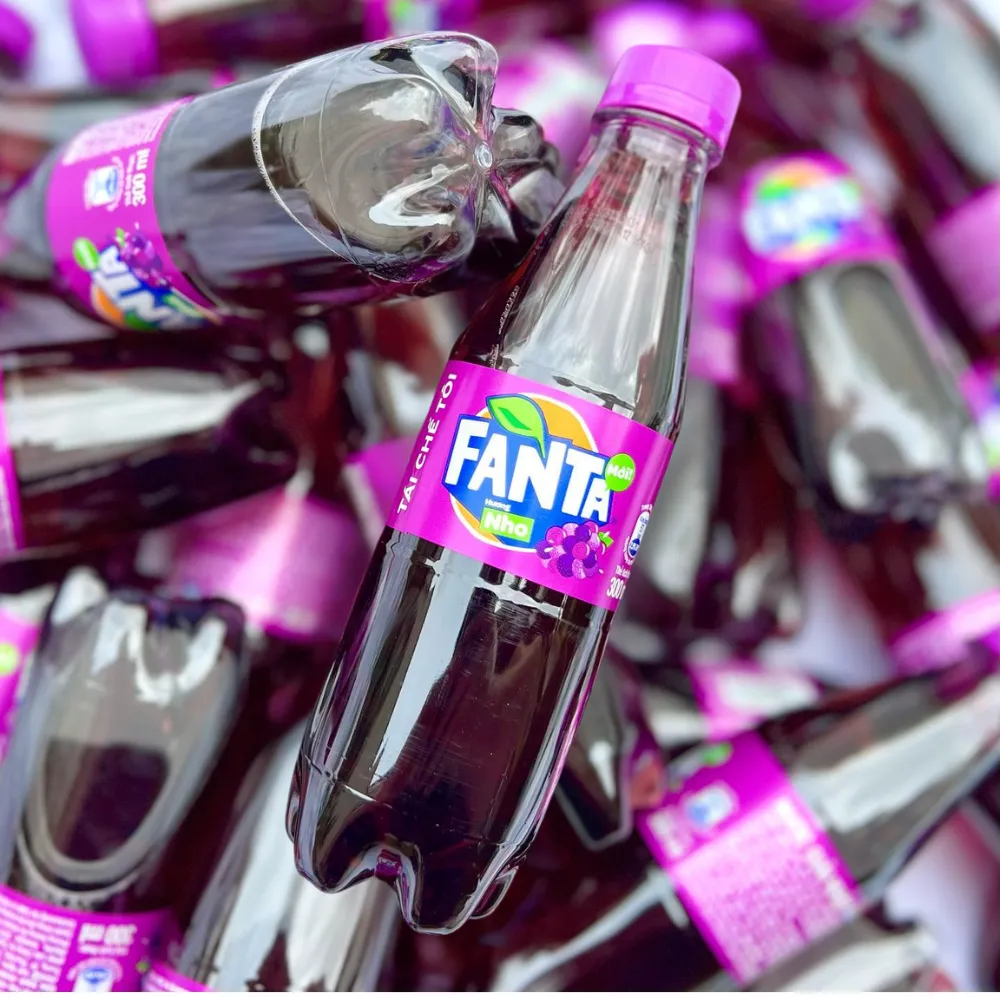 Lốc 6 chai nước ngọt Fanta nho 300ml