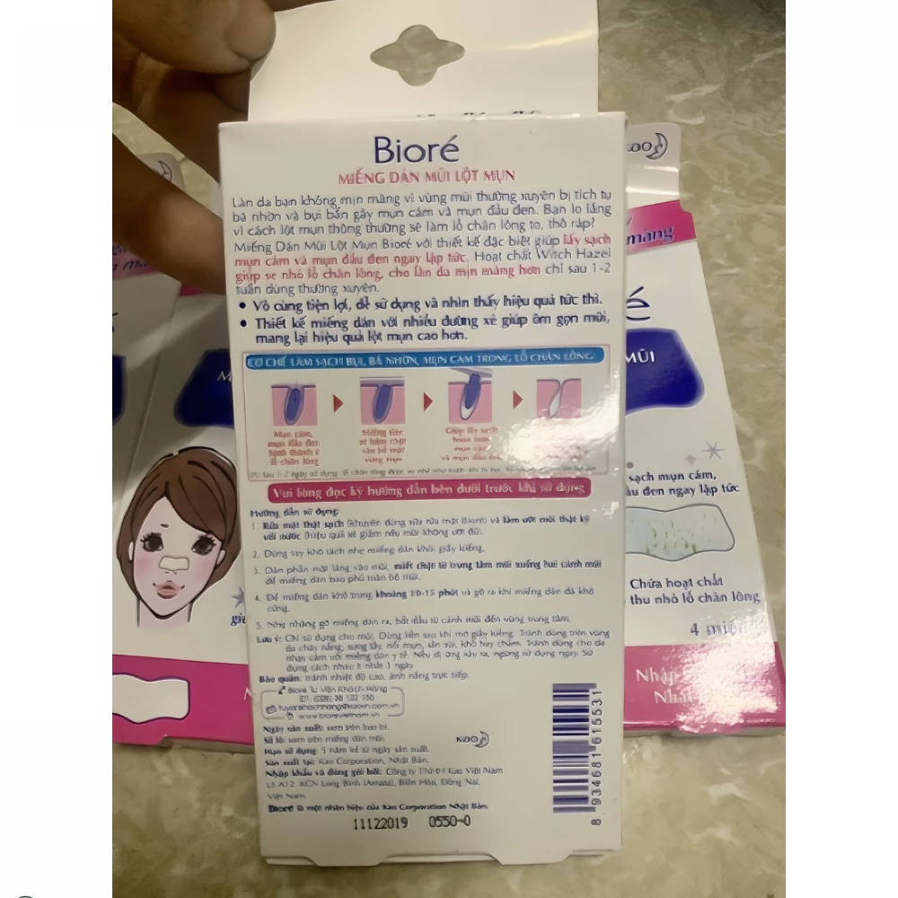 Miếng dán mũi lột mụn Bioré không hương 4 miếng