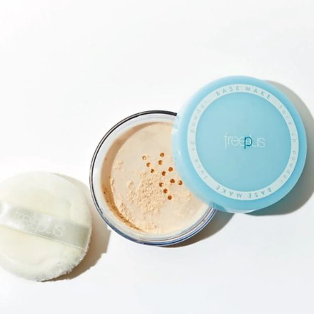 Phấn phủ Freeplus che khuyết điểm dịu nhẹ cho da 8g