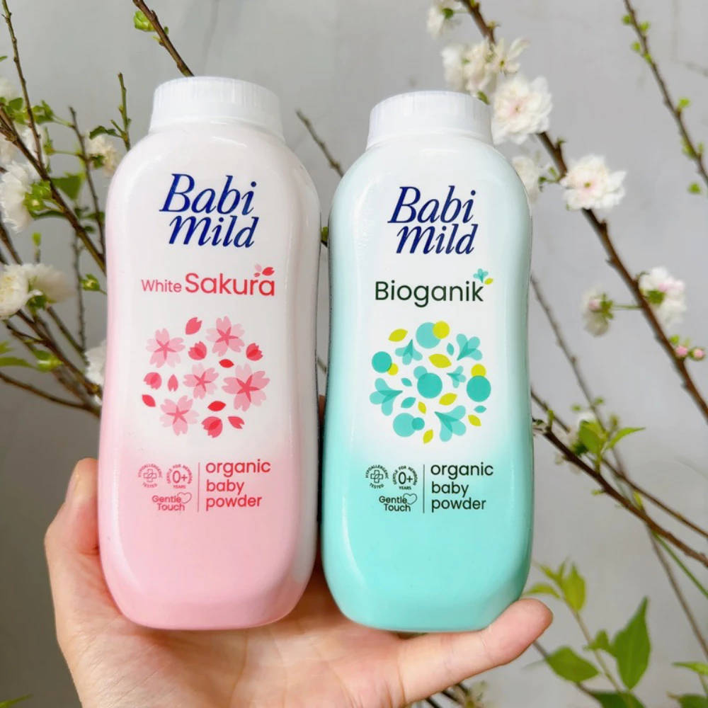 Phấn thơm dưỡng ẩm cho bé Babi Mild Pure Natural/White Sakura 180g