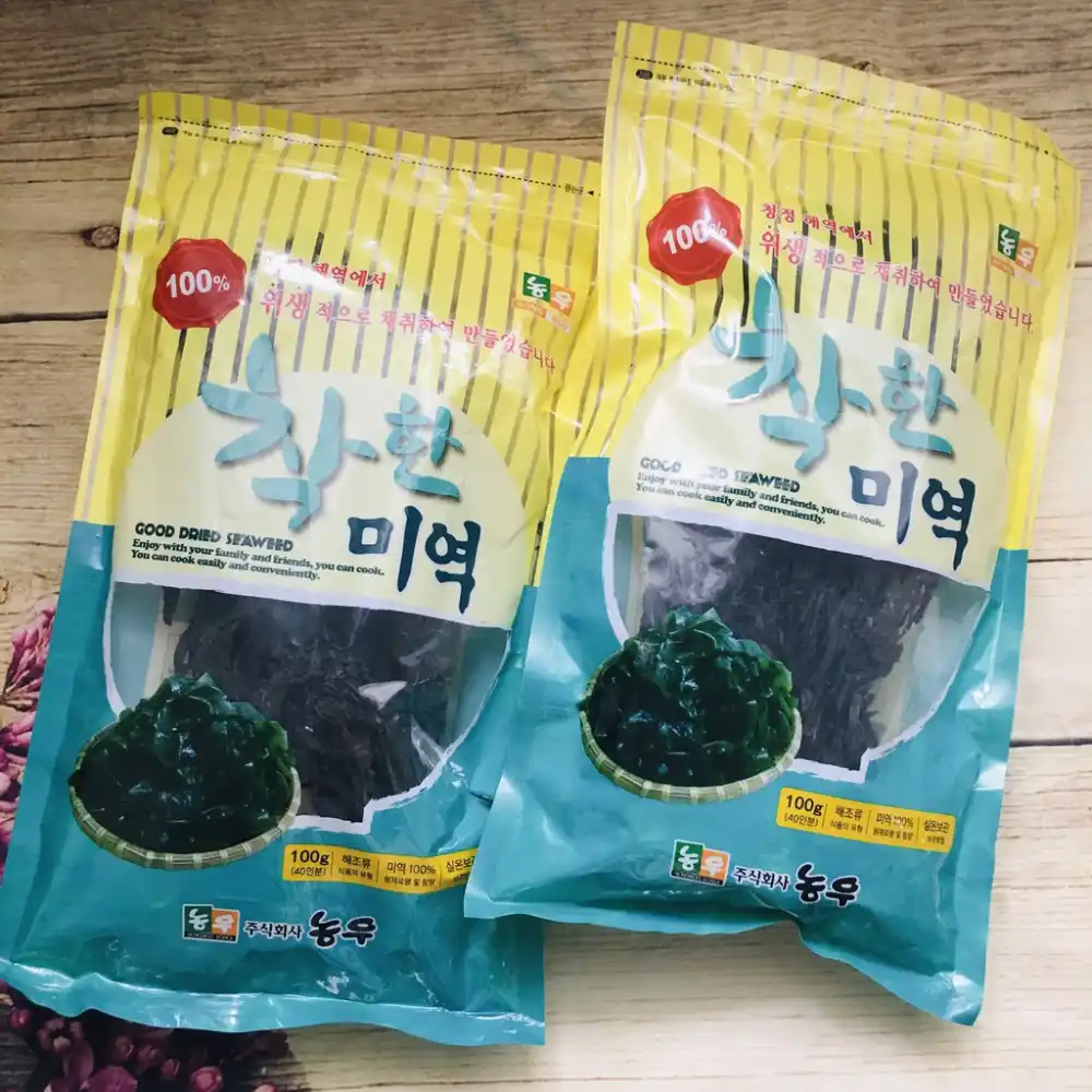 Rong biển nấu canh nguyên cây Nongwoo gói 100g