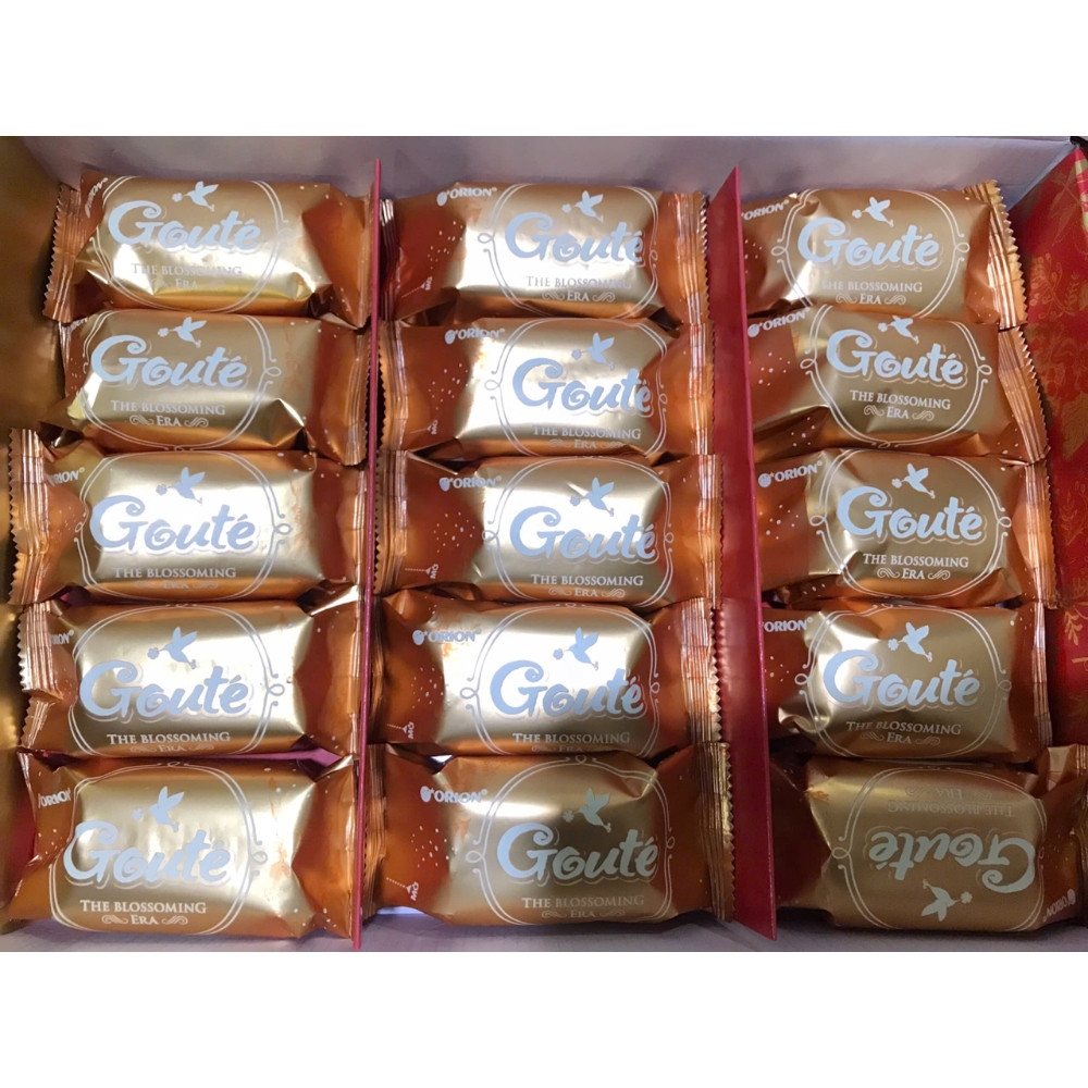 Bánh Goute Hamper mè giòn 594g (15 gói/hộp)