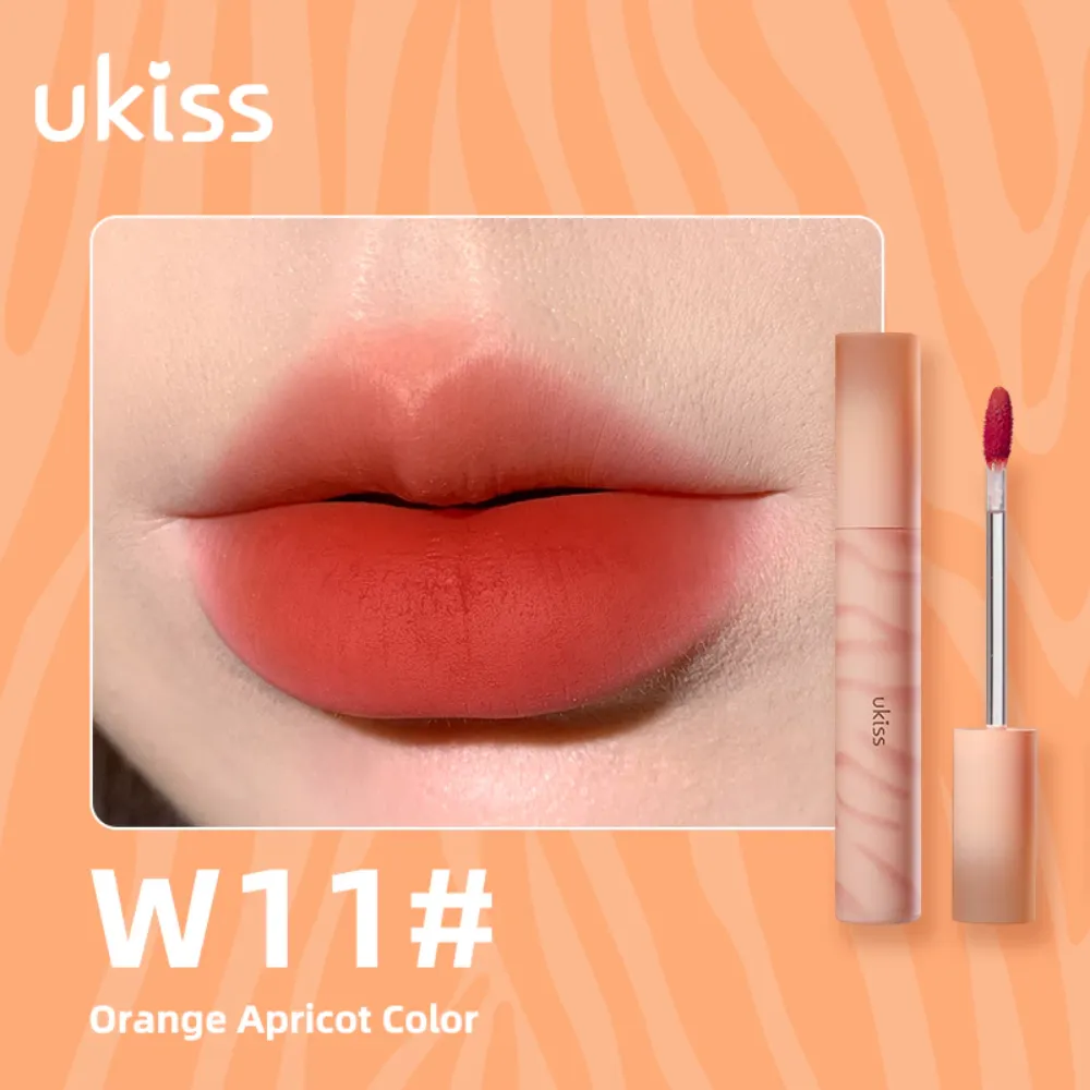 Son tint Ukiss Ginger Cat Trek 3.3g (nhiều màu)