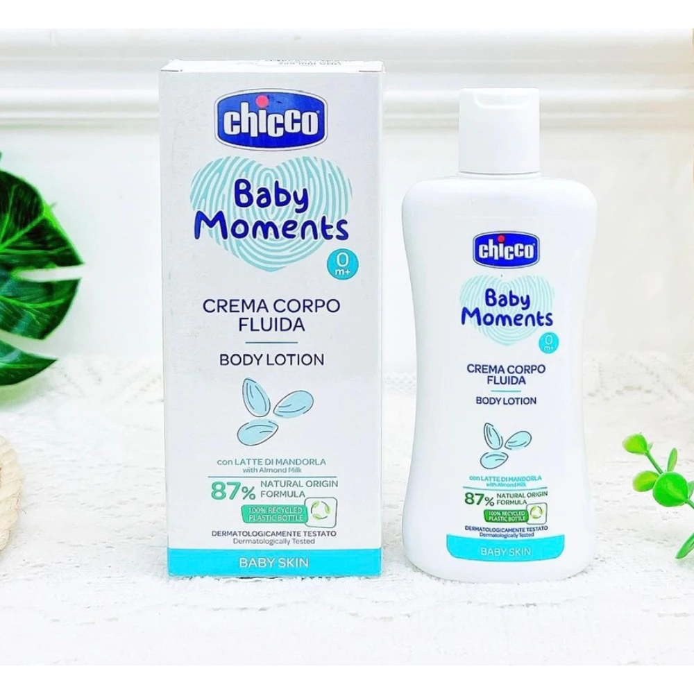 Sữa dưỡng ẩm chiết xuất hạnh nhân 0M+ Chicco 200ml