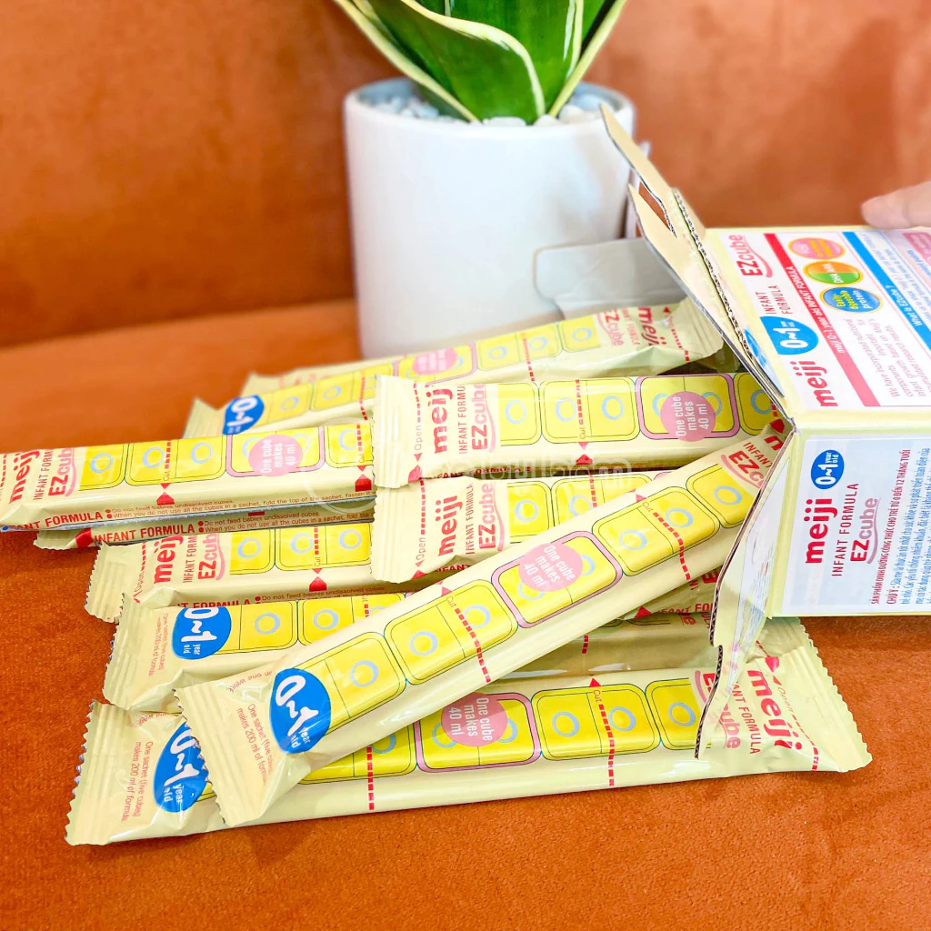 Sữa Meiji thanh nhập khẩu hộp 16 thanh 432g cho bé 0 - 1 tuổi