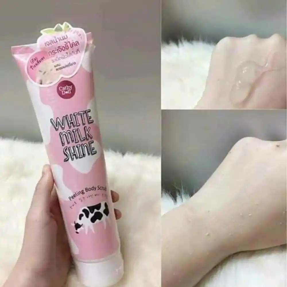 Tẩy tế bào chết toàn thân Cathy Doll sáng da sữa bò 320ml