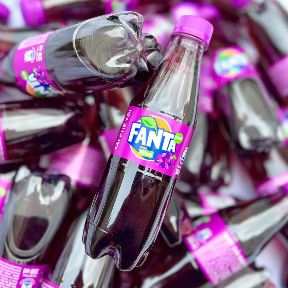 Thùng 24 chai nước ngọt Fanta nho 300ml