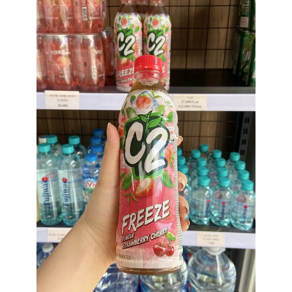 Thùng 24 chai trà xanh C2 Freeze hương dâu anh đào 455ml