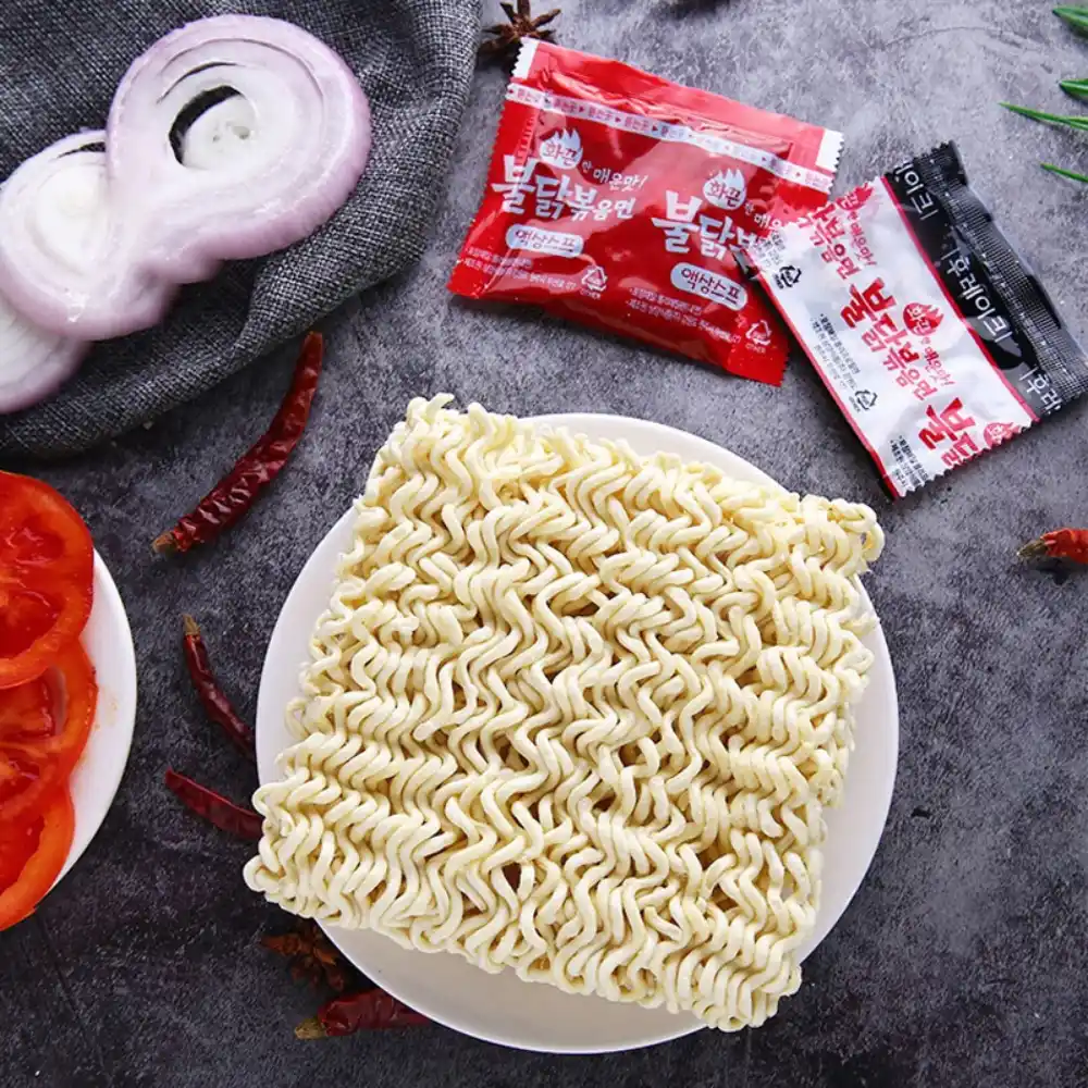 Thùng 40 gói mì khô gà cay Samyang vị truyền thống/kem Ý Carbonara/phô mai/cream Carbo 140g