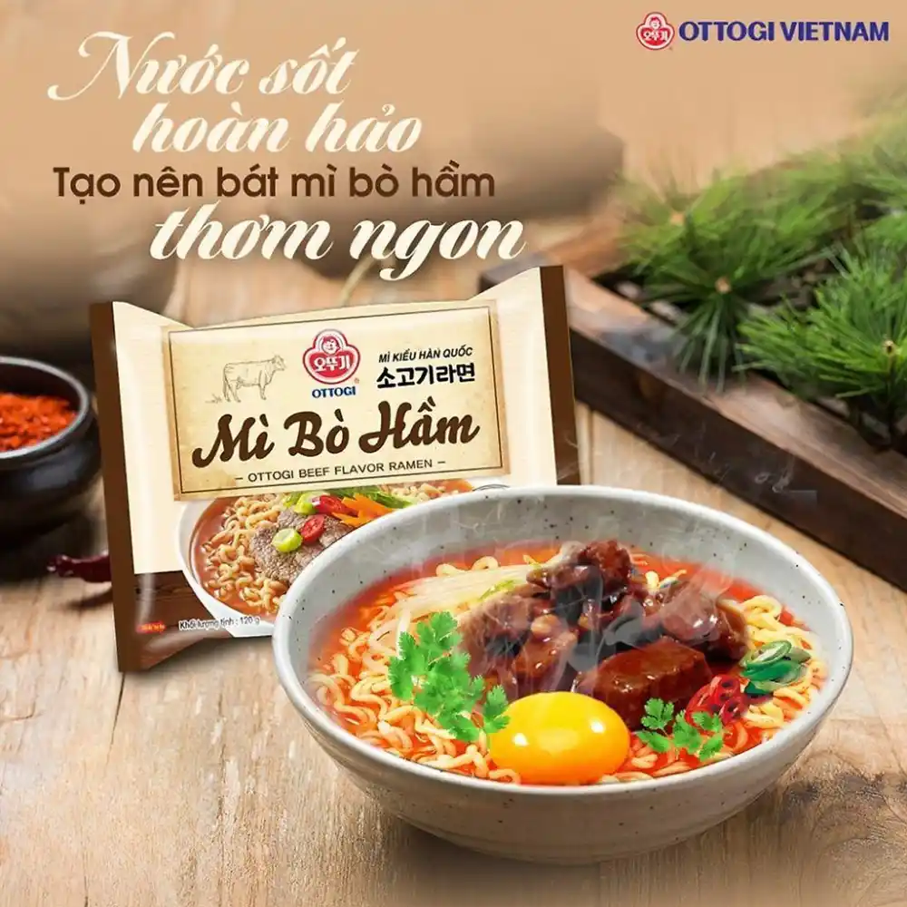 Thùng mì bò hầm Ottogi 120g/62g