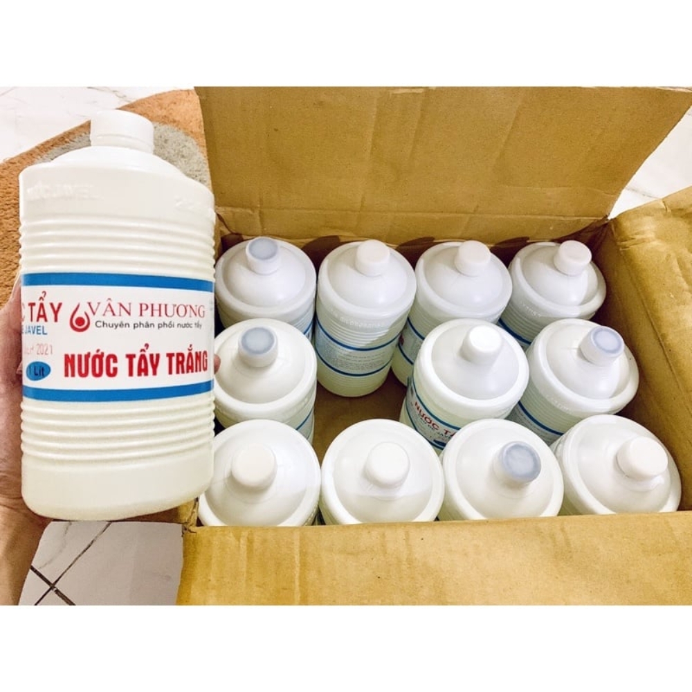 Combo 6 -12 chai nước tẩy trắng Javel Vân Phương chai 1 lít