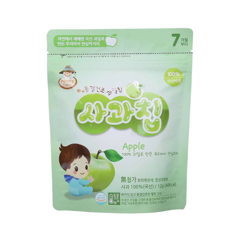 Hoa quả sấy khô Mom's Cook vị táo/vị lê/vị dâu tây 12g