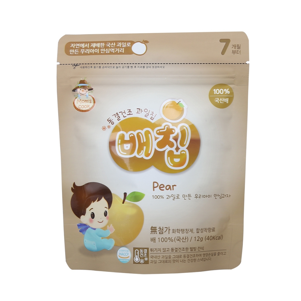 Hoa quả sấy khô Mom's Cook vị táo/vị lê/vị dâu tây 12g