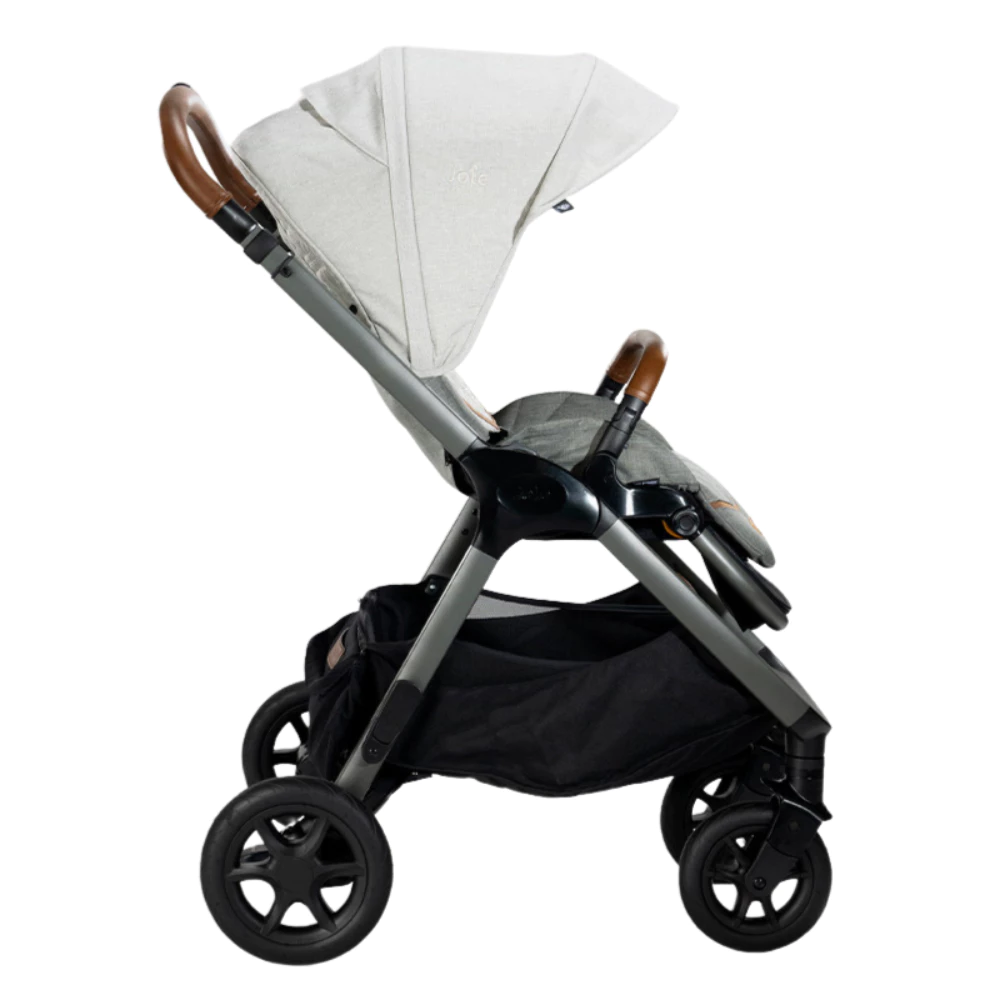 Xe đẩy trẻ em Joie Finiti W/ RC & ADPT