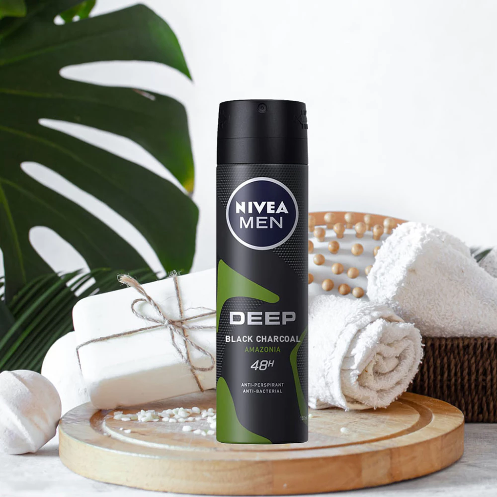 Xịt khử mùi Nivea Men than hoạt tính hương Espresso/hương rừng 150ml