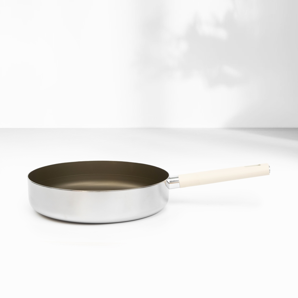 Chảo rán siêu chống dính Titanium Aura, size 24 cm, thành đứng