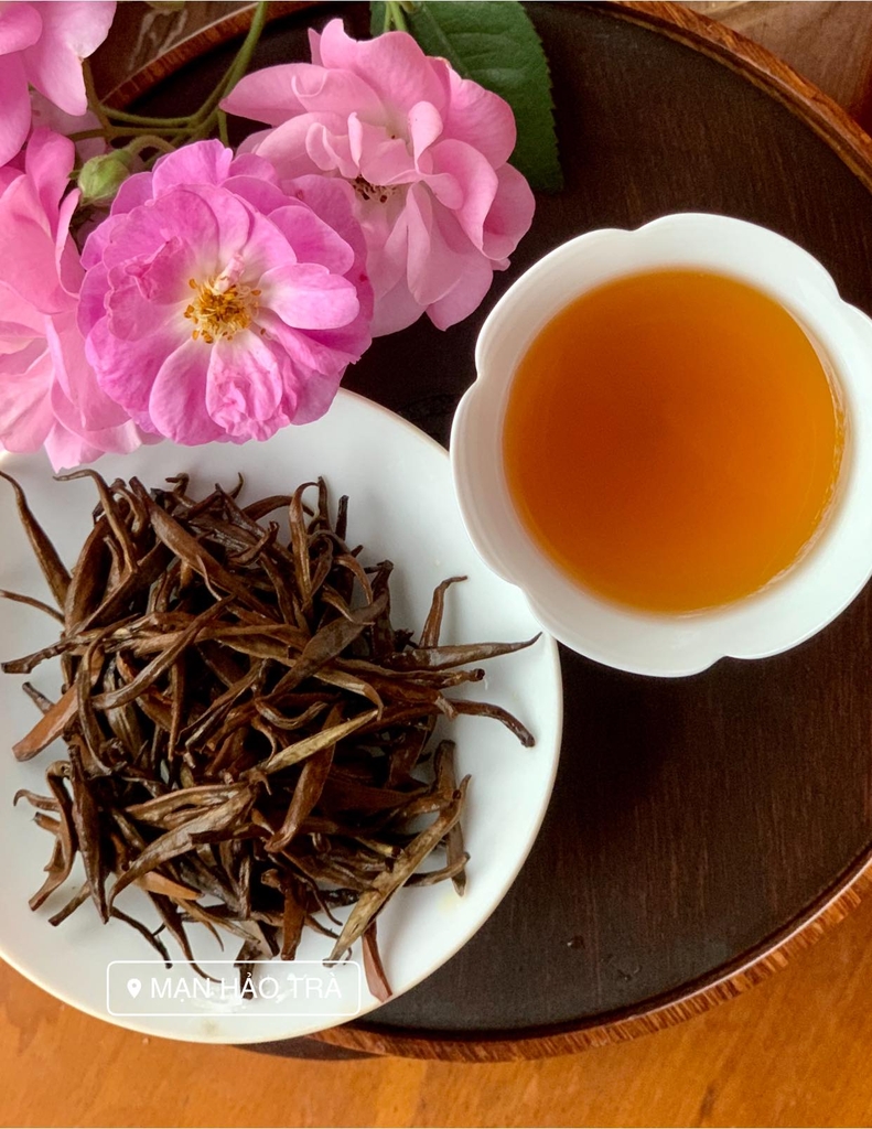 Hồng trà Bạch Hồng Shan
