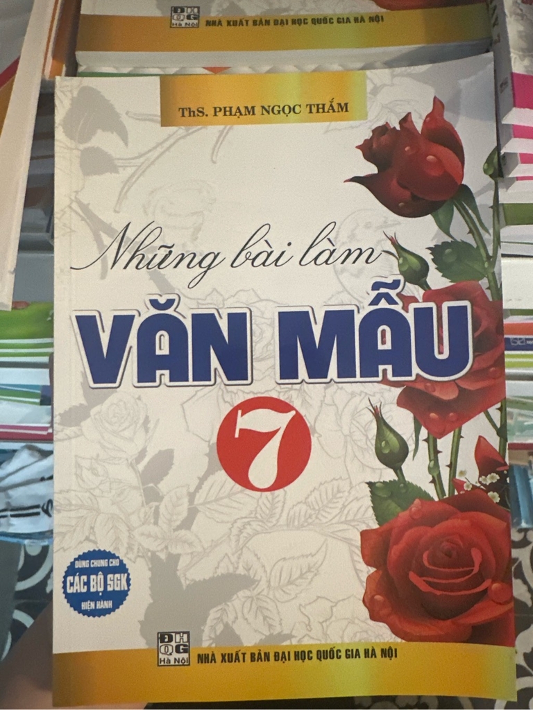 Sách tham khảo Lớp 7