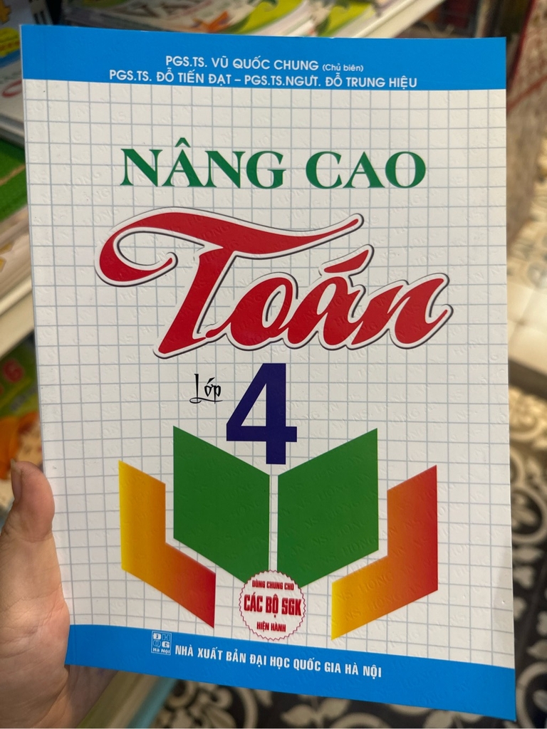Sách tham khảo lớp 4