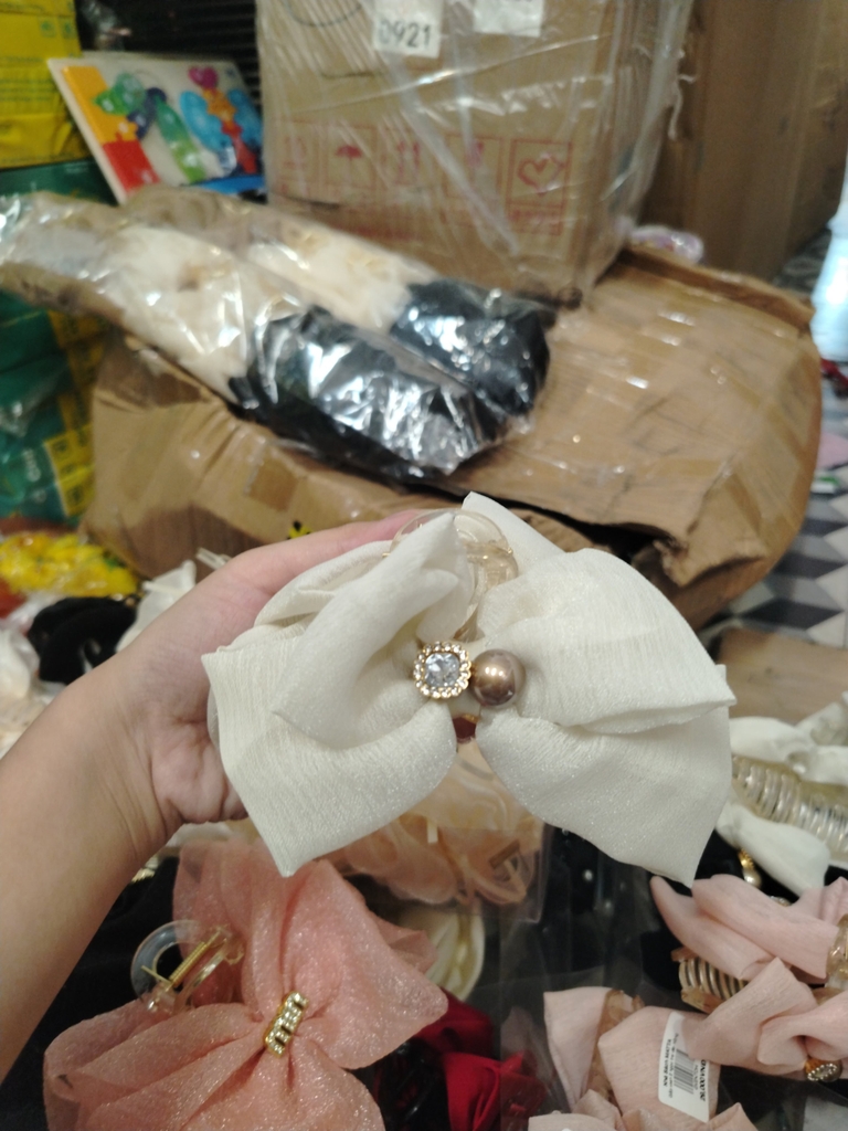 Gắp tóc voan