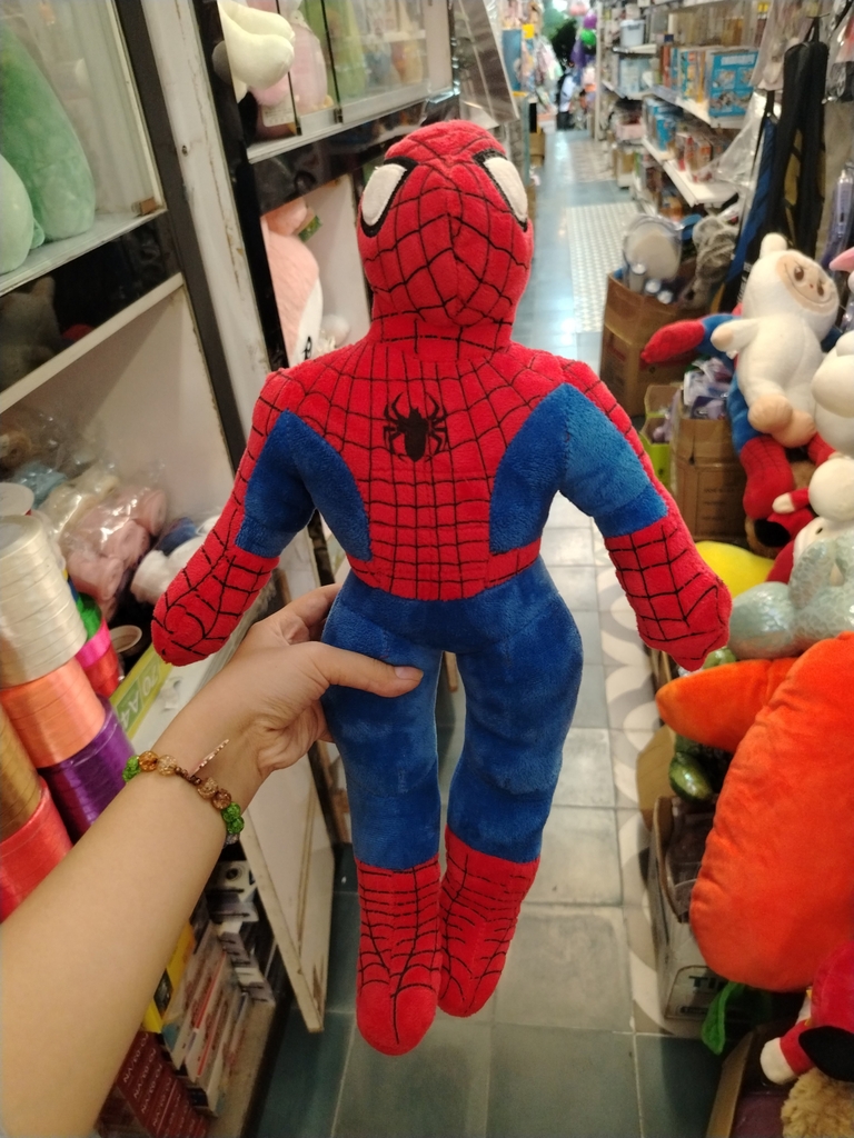 Thú bông người nhện