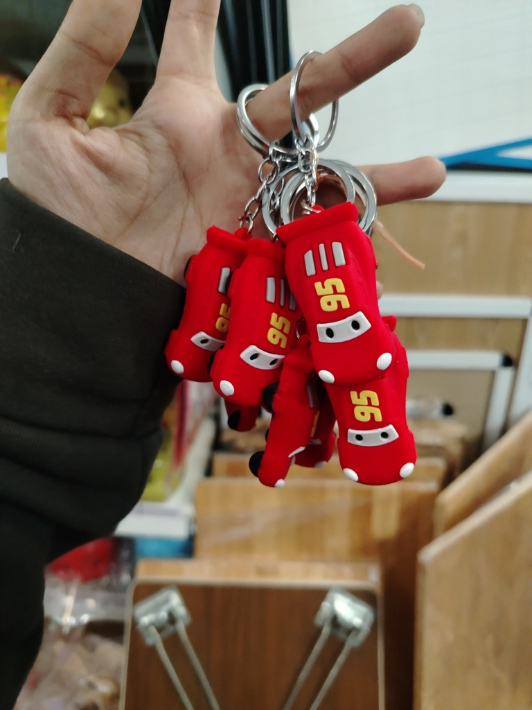 Móc khóa nhựa rẻ