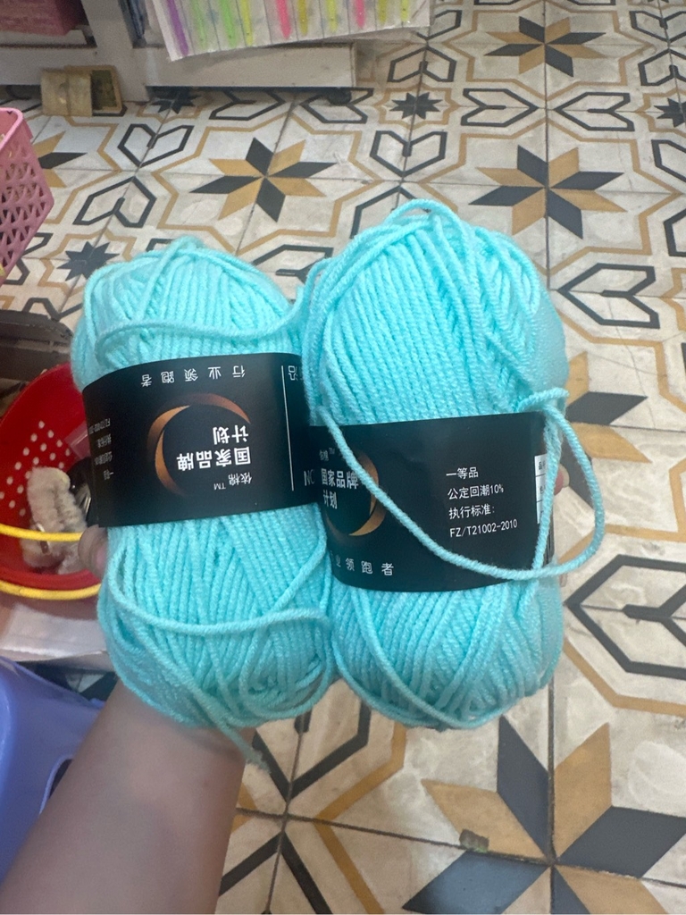 Len Hand made Milk cotton