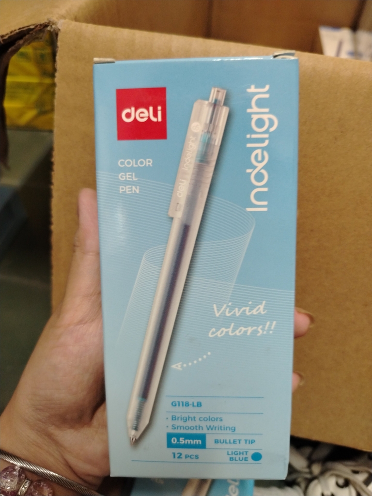Bút gel deli G118 0.5mm