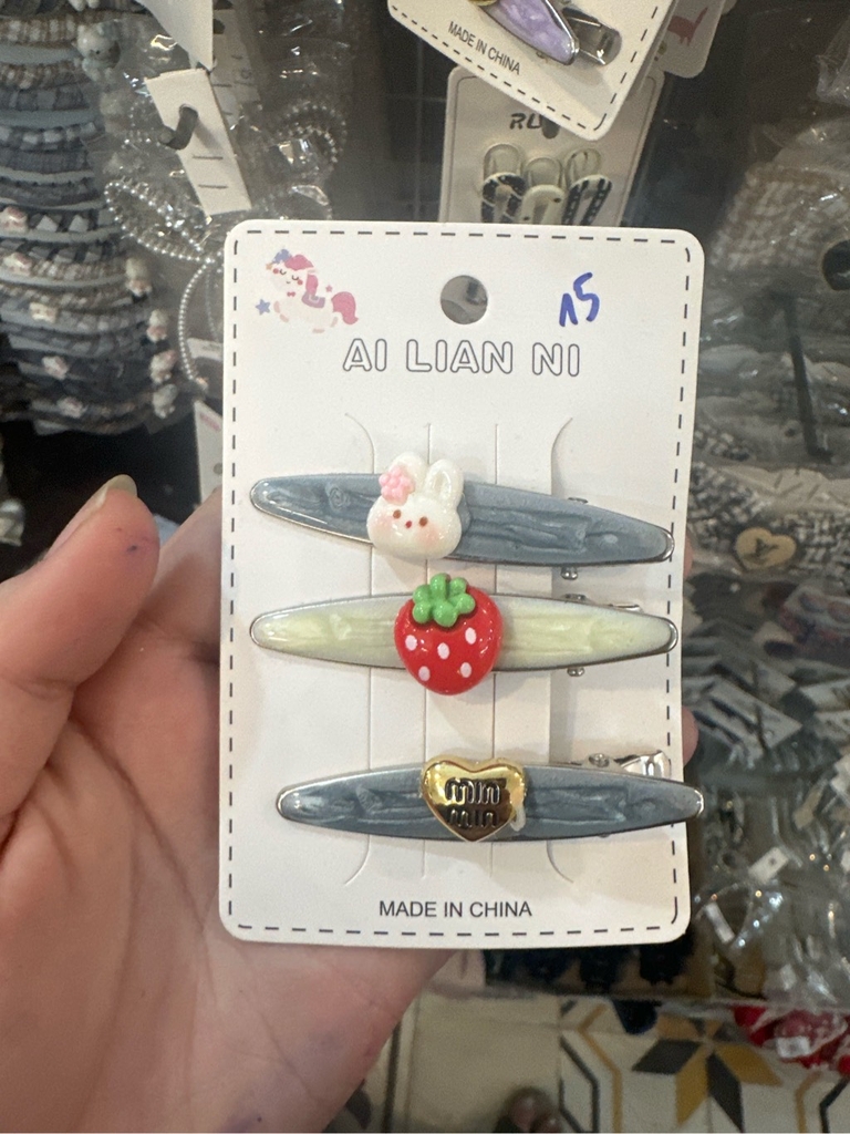 Kẹp mái teen