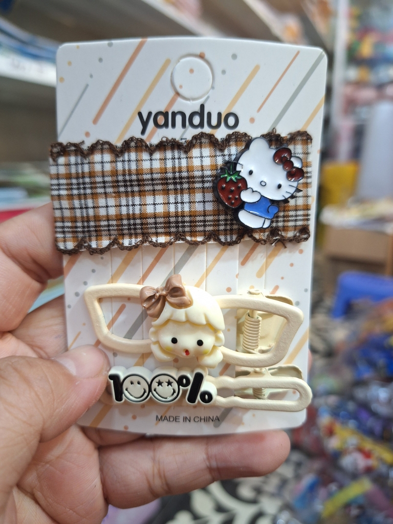 Kẹp tóc mái teen