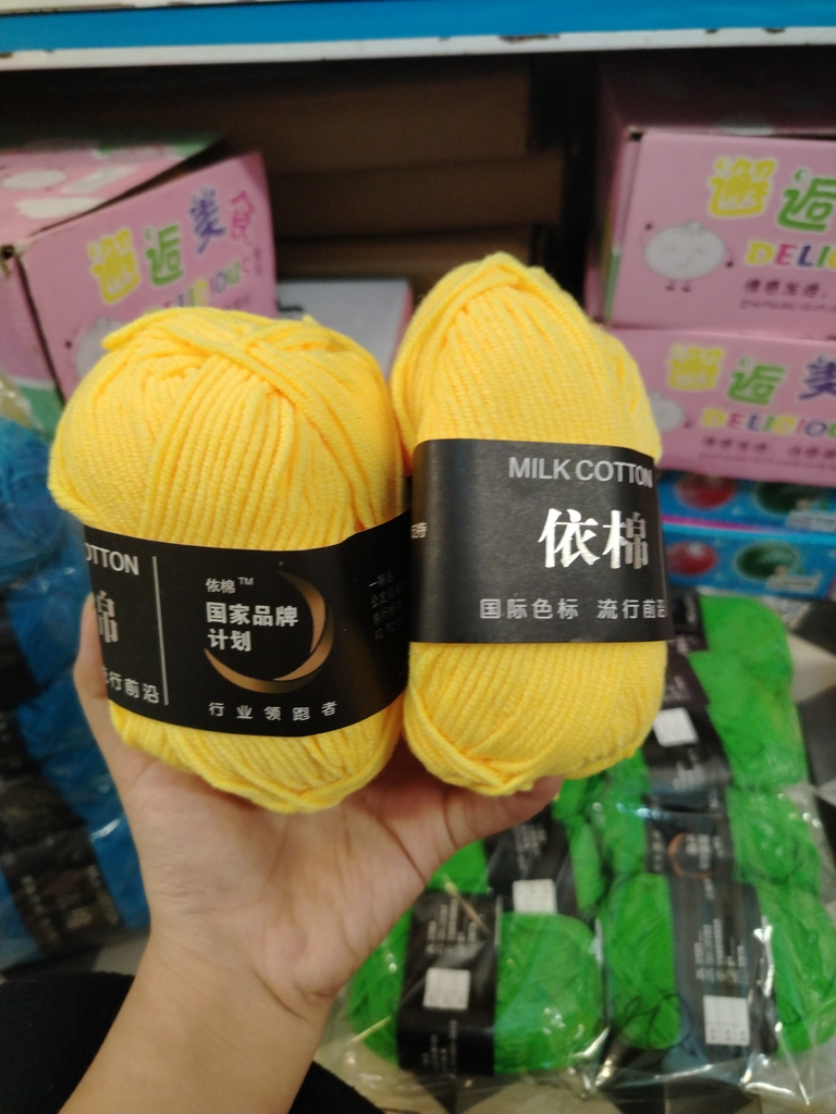 Len Hand made Milk cotton