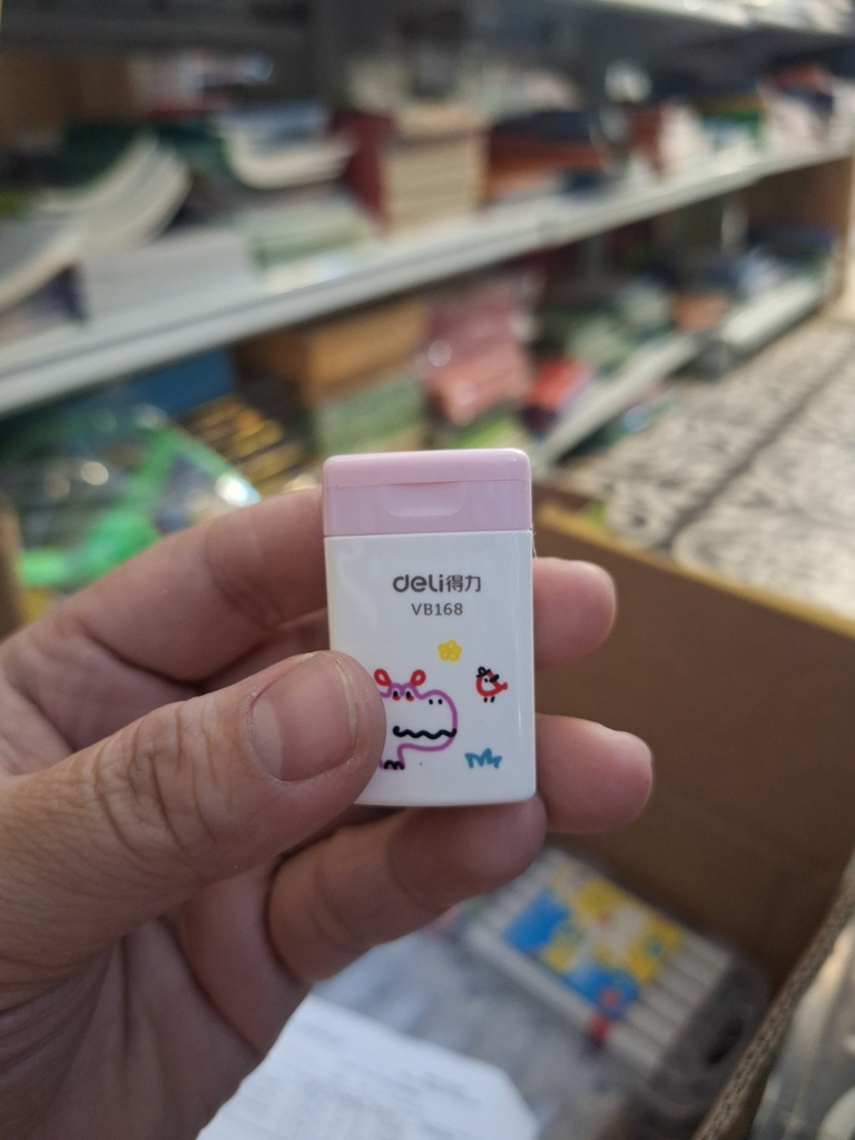 Gọt chuốt bút chì Deli