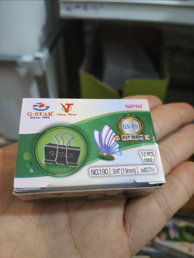 Kẹp bướm đen gstar