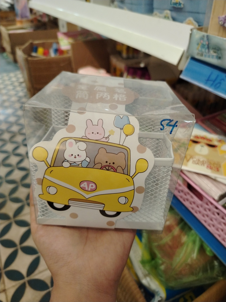 Cắm bút sắt