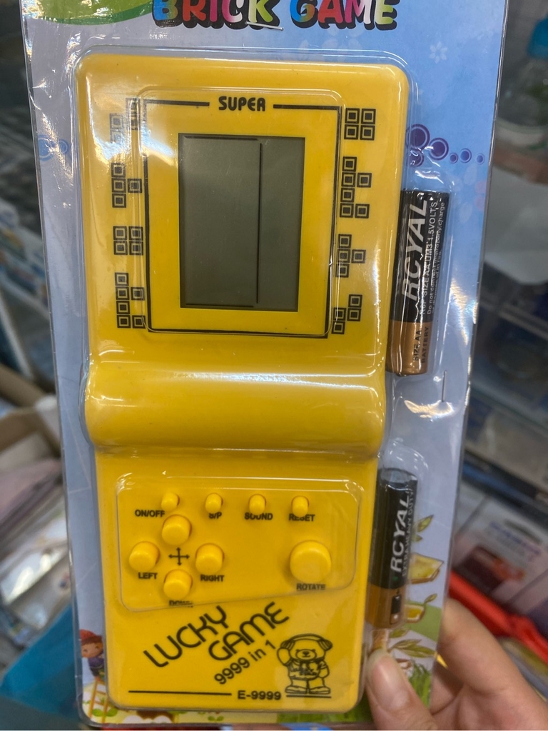 Máy game