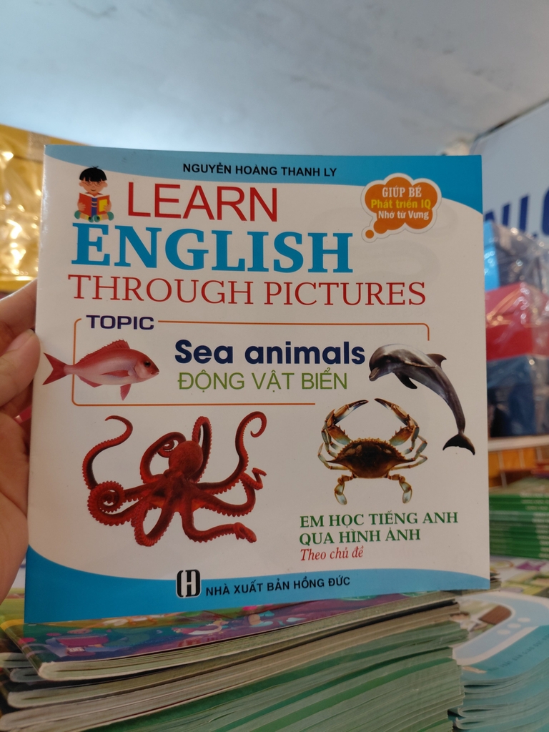 Em học Tiếng Anh qua hình ảnh