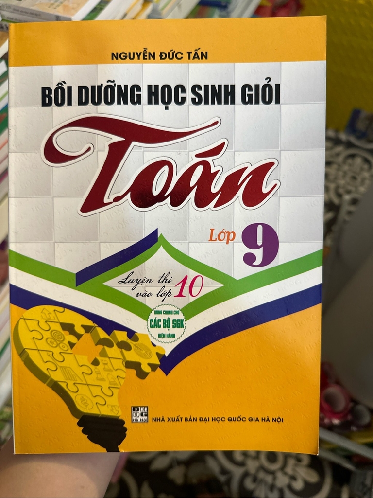 Sách tham khảo lớp 9