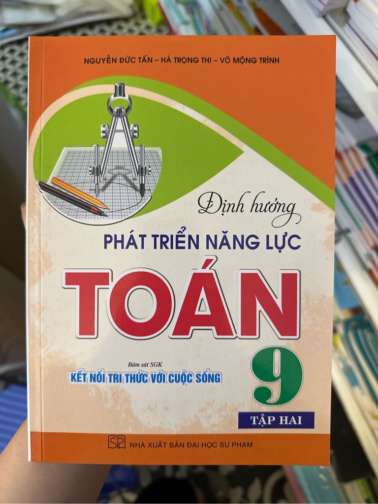 Sách tham khảo lớp 9