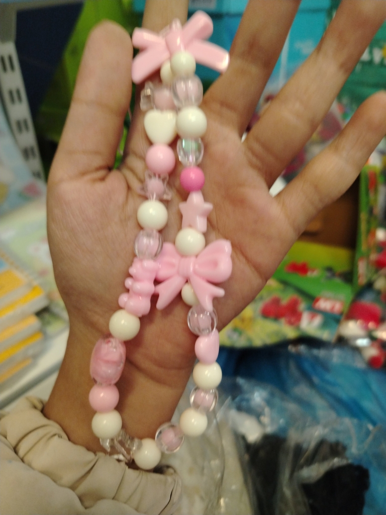 Móc treo điện thoại