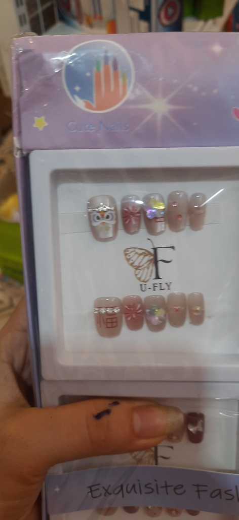 Móng tay giả nail đính đá U-FLY