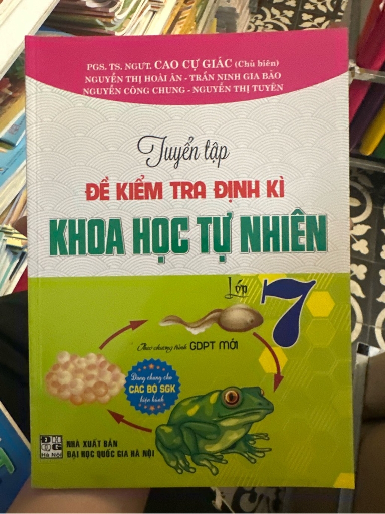 Sách tham khảo Lớp 7