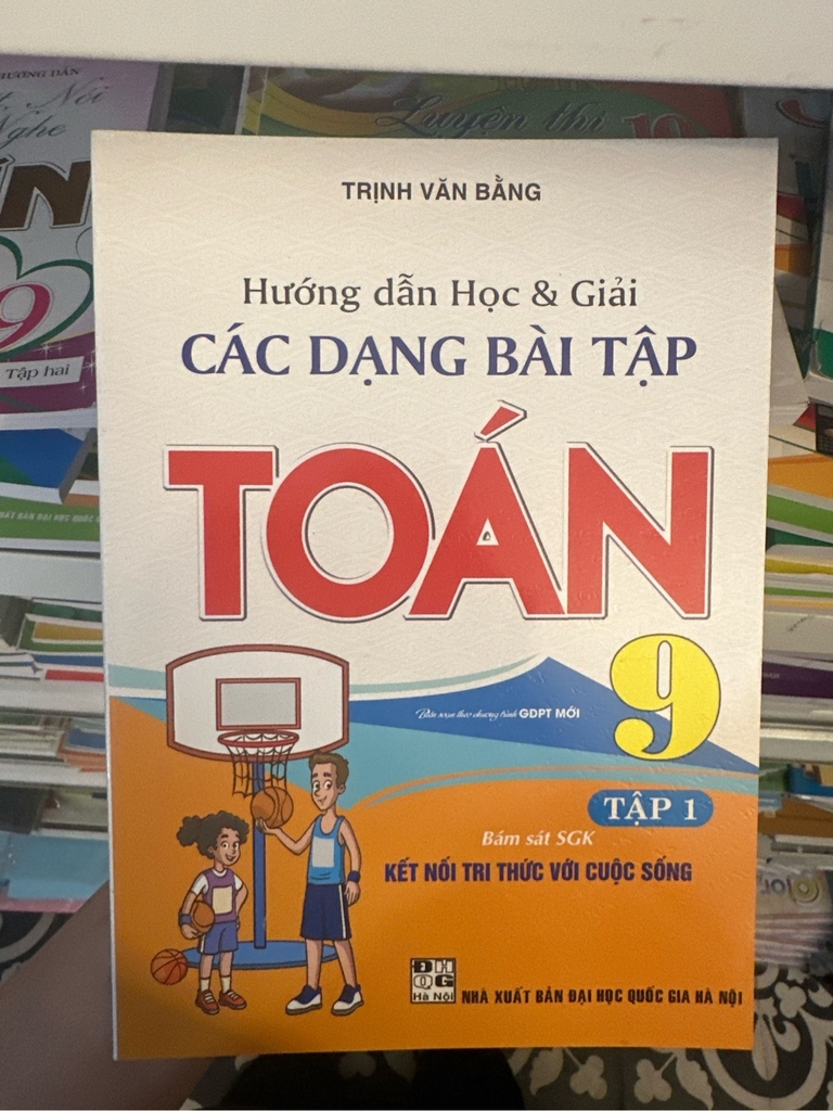 Sách tham khảo lớp 9