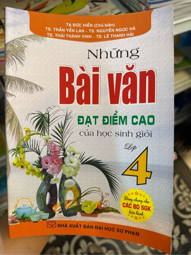 Sách tham khảo lớp 4
